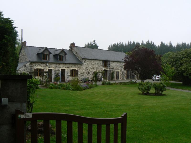 Fermette Dans Les Pays De La Loire Holiday home *